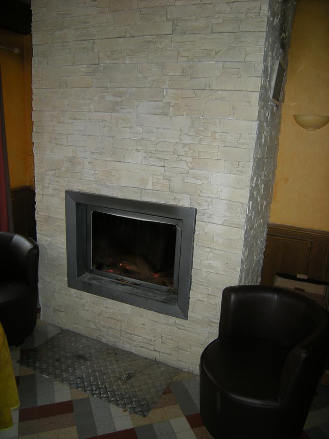 Hotel Gites Des Touristes Vollore-Montagne Bagian luar foto